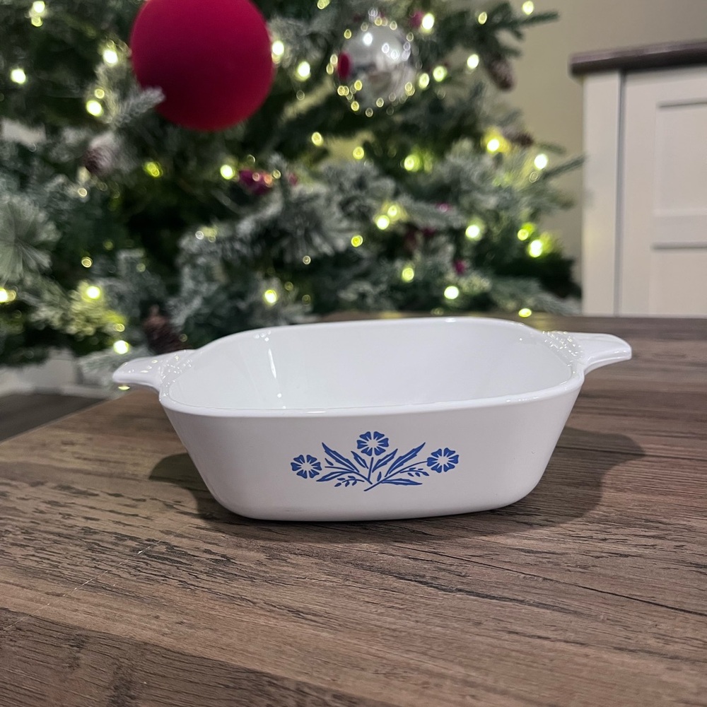 Corningware White Baking Dish with Handle